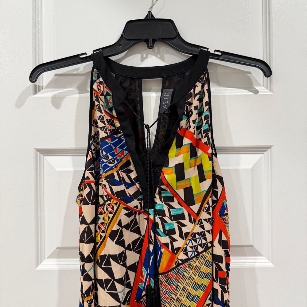 ASTR Multicolor Geometric Print Mini Dress Halter Neck High Low Hem sz M - Picture 4 of 11